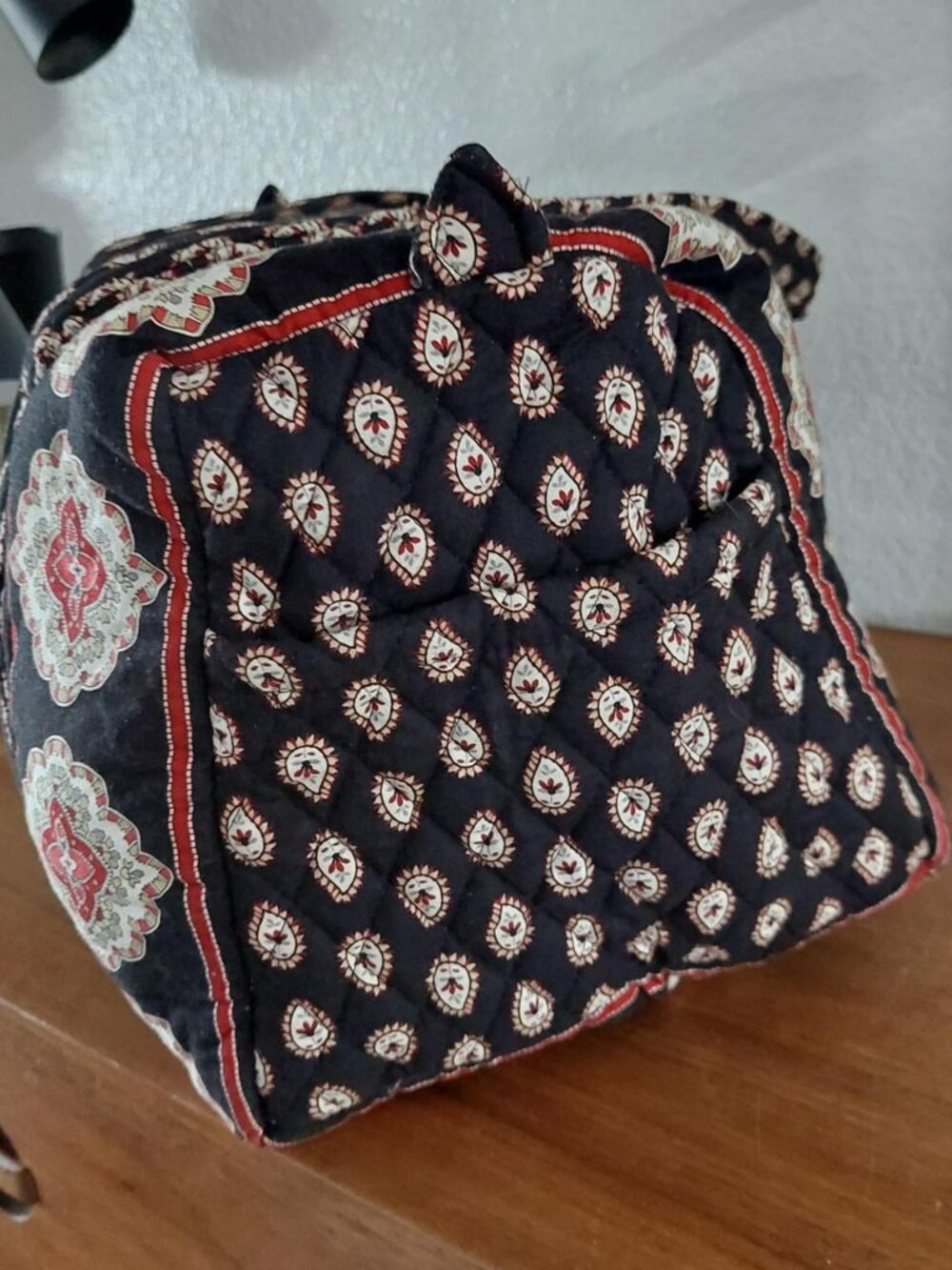Vera Bradley Classic Black Duffel Bag Quilted Travel Luggage Retired 2002 - Picture 4 of 7